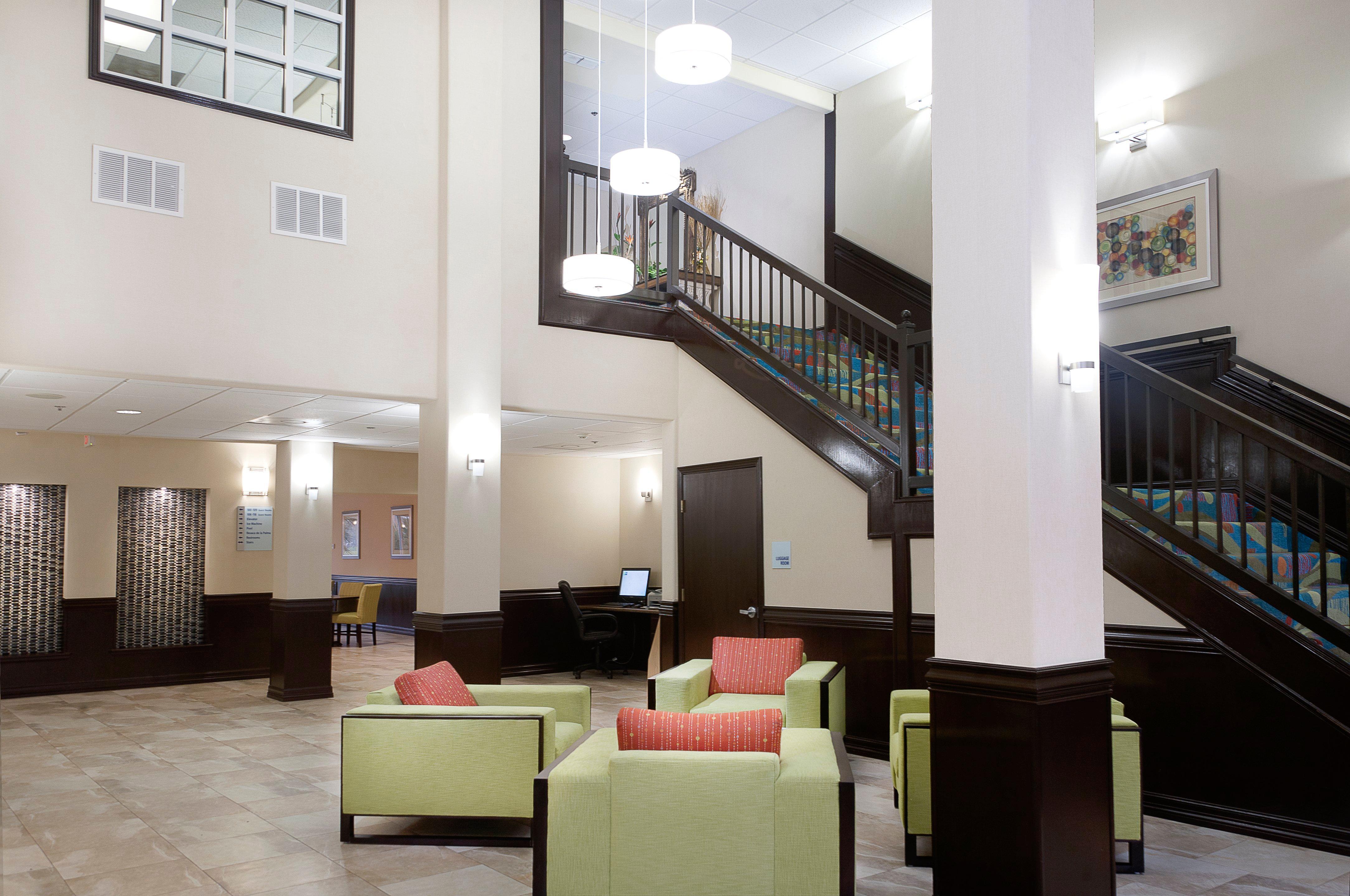 Holiday Inn Express Hotel And Suites Brownsville By Ihg Экстерьер фото